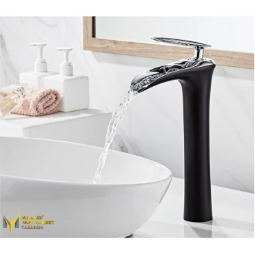 Black Silver Long Waterfall Faucet
