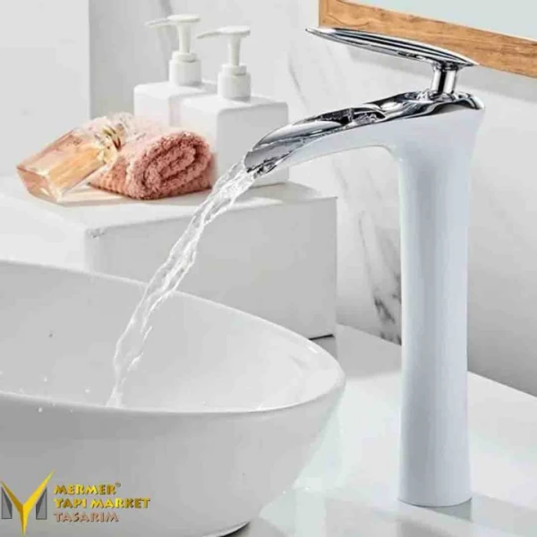 Tumbled Washbasin Mixer