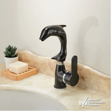 Black Dolphin Design Faucet